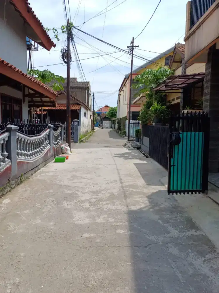 Kontrakan nyaman di komp. Perumahan Batuwangi