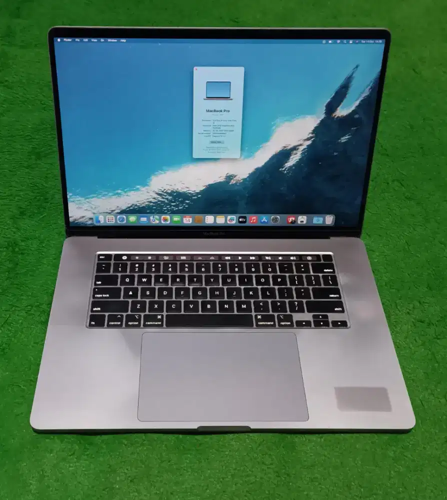 Macbook Pro 2019 16 inch i9 32/1 TB Grey Touchbar Dual VGA Murah