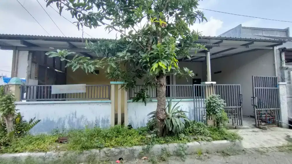 DIJUAL RUMAH POJOK HOOK SIAP HUNI DAN COCOK UNTUK TEMPAT BERJUALAN