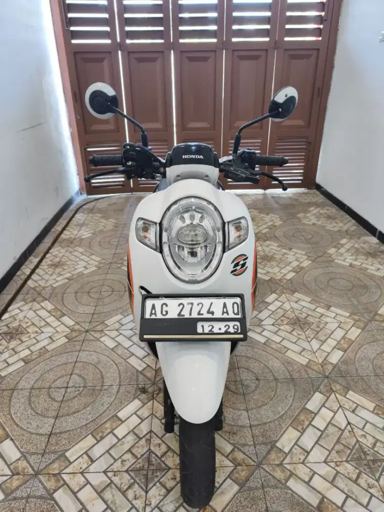 Bismillah dijual Scoopy th 2019 kondisi like new km 7rb an