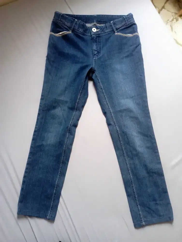 Jeans import like new