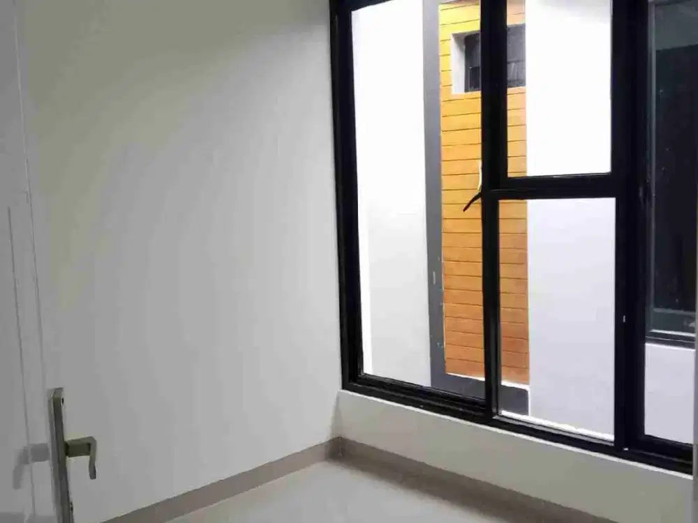 Dijual Rumah 3 Lantai Di Jalan Kran Jakarta Pusat Bisa KPR