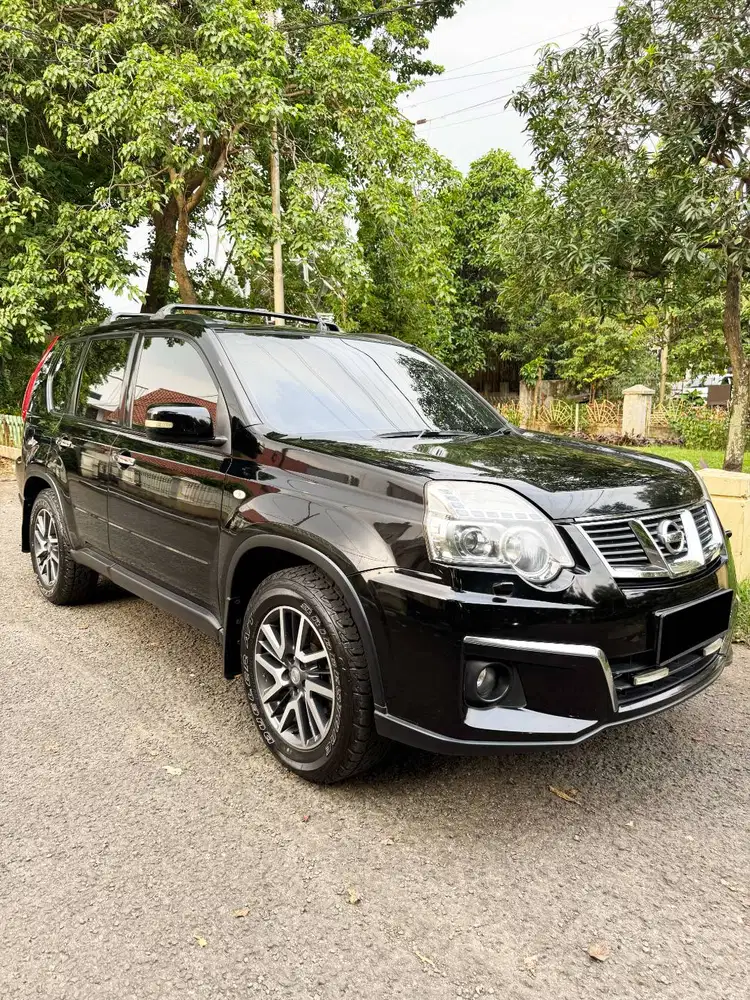 Nissan X-Trail Urban Selection 2.5 2014 Banyak Bonus