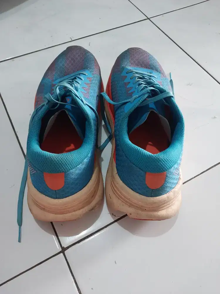 Sepatu Ortuseight Hyperblast 1.3