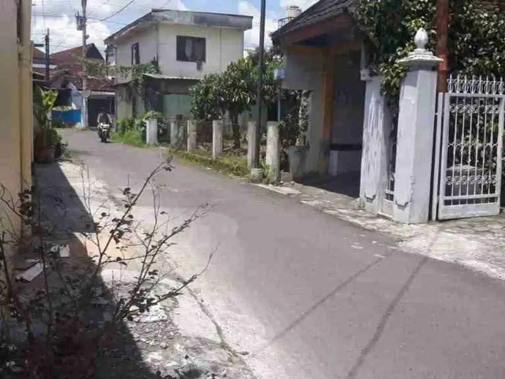 Jual Rumah luas di Janturan Yogyakarta