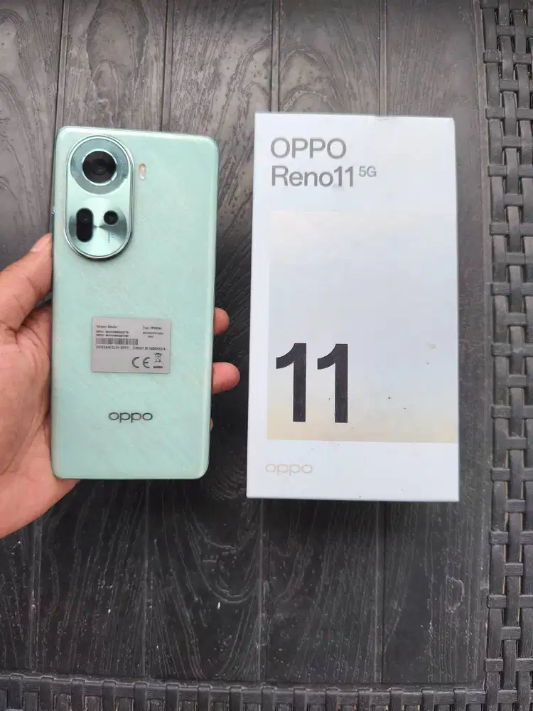 Oppo Reno 11 5G 8/256 GB – Mulus Fullset No Minus Garansi Cod/Antar
