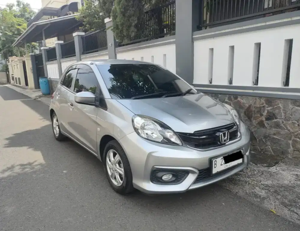 (Harga Cash) Brio E AT NIK 2017 Silver