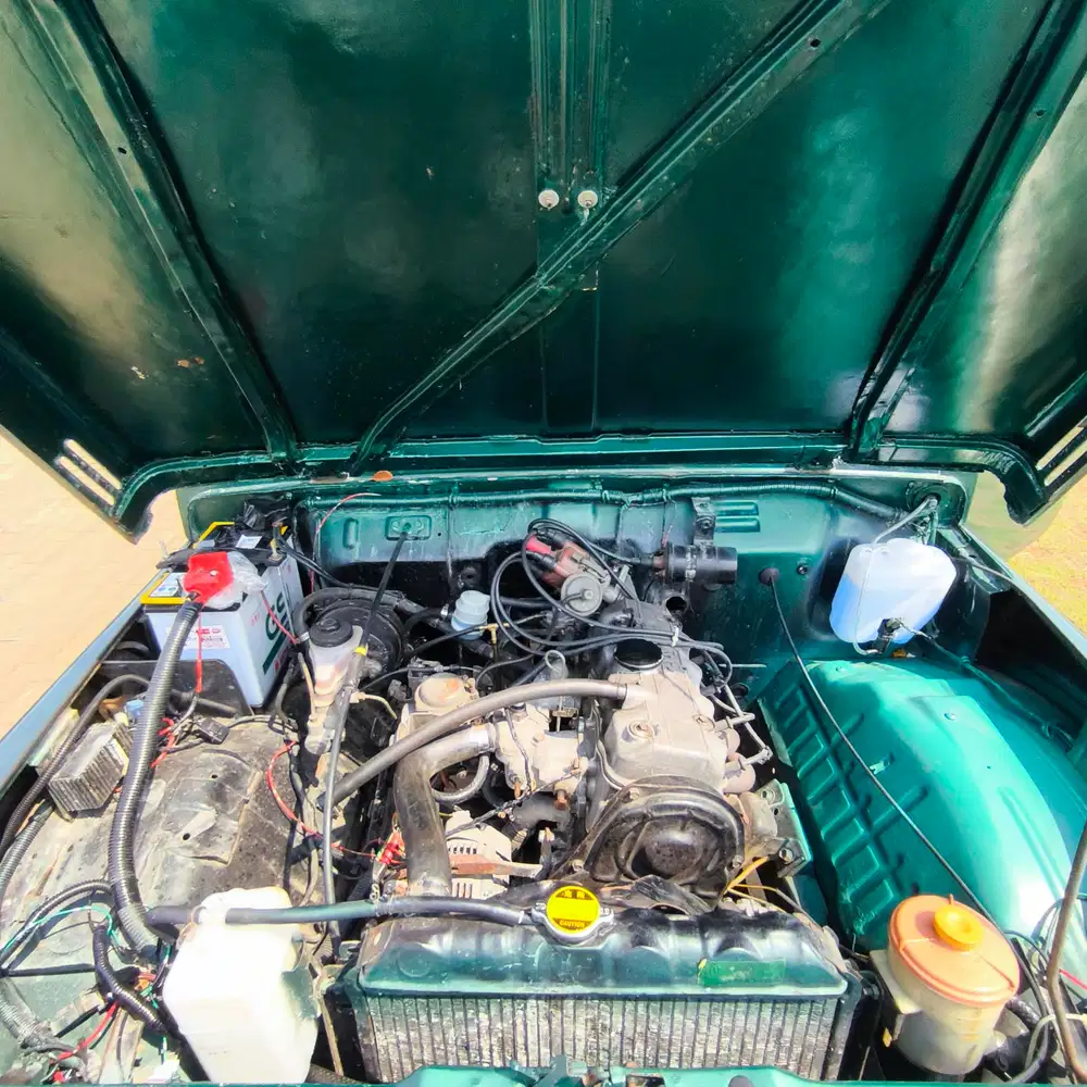 Suzuki Jimny 1986 Bensin