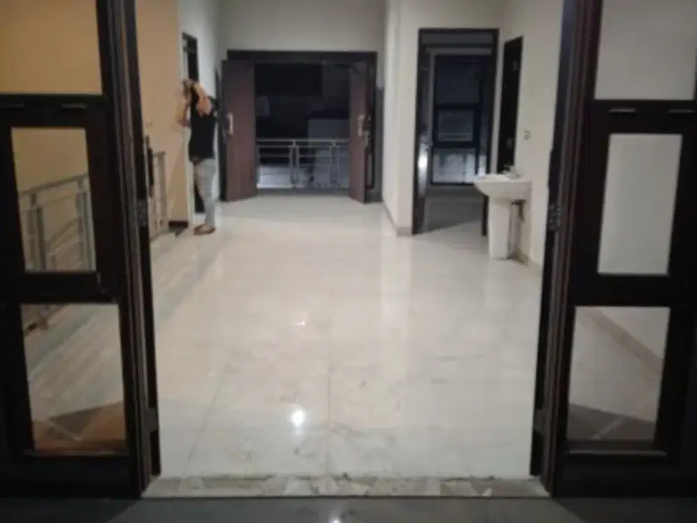 Dijual Rumah di Pusat Kota Sayap Cikawao Bandung