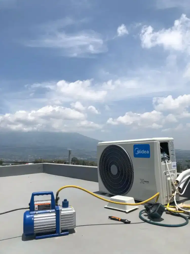 Jasa service AC bergaransi bongkar pasang AC