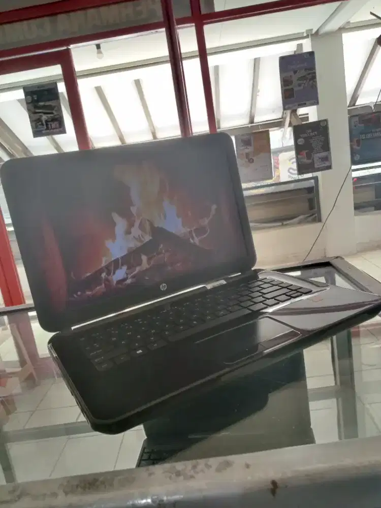 Laptop murah bergaransi!