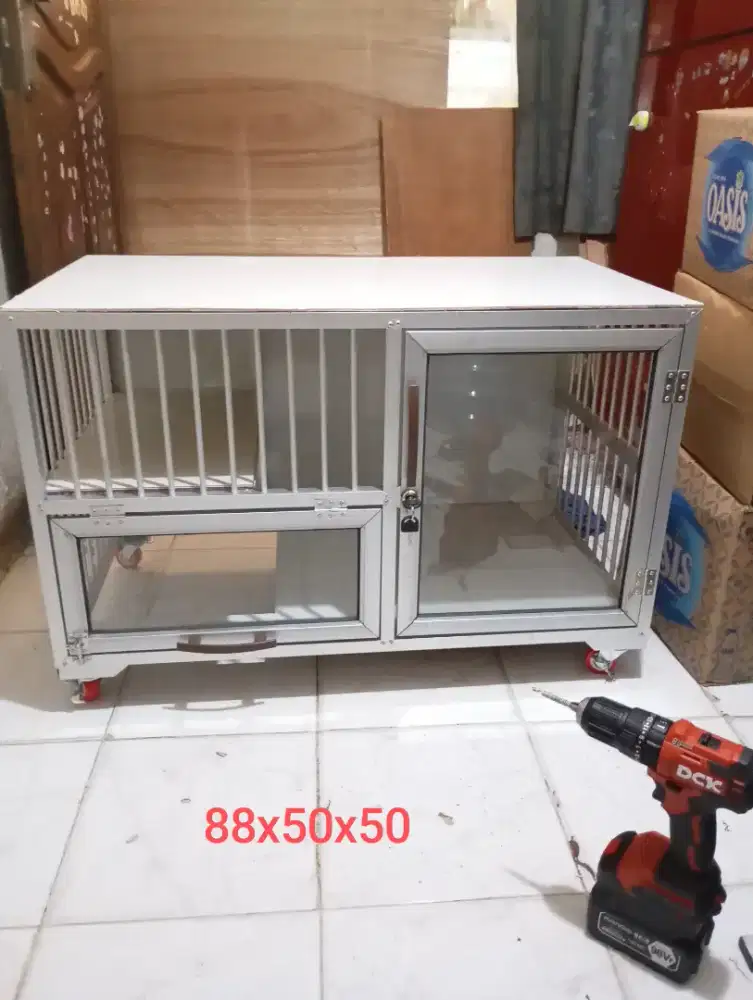 Kandang kucing alumunium