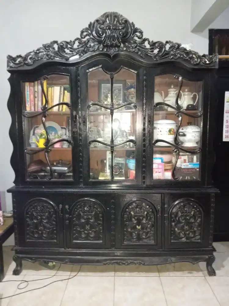 Kemari jati tua