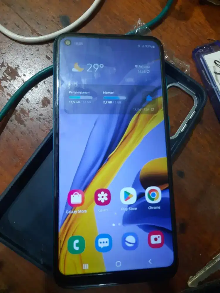 Samsung m11 3/32 masih ory an