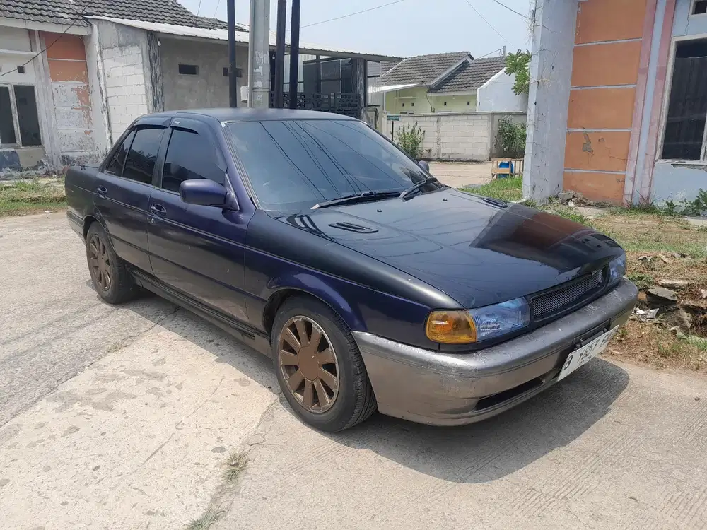 Nissan Sentra 1994 Bensin