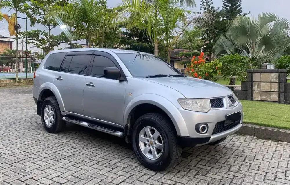 Mitsubishi Pajero Sport GLX 4x4 Manual 2010