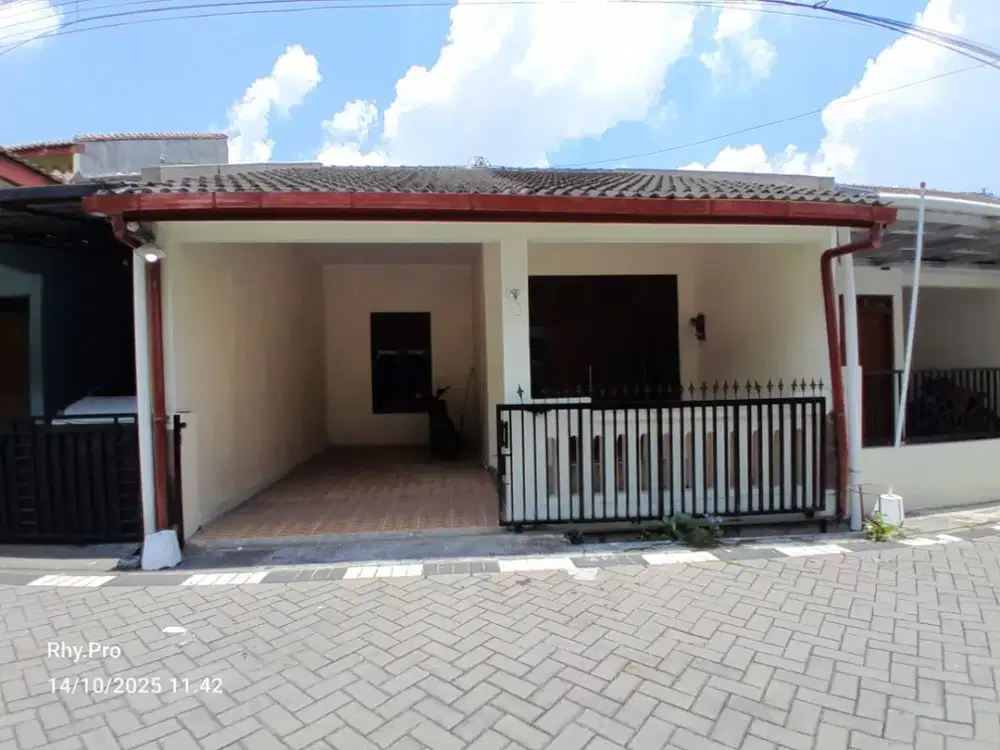 Rumah Cantik Minimalis Dalam Perum Kalasan Sleman #Kode : RSH 154