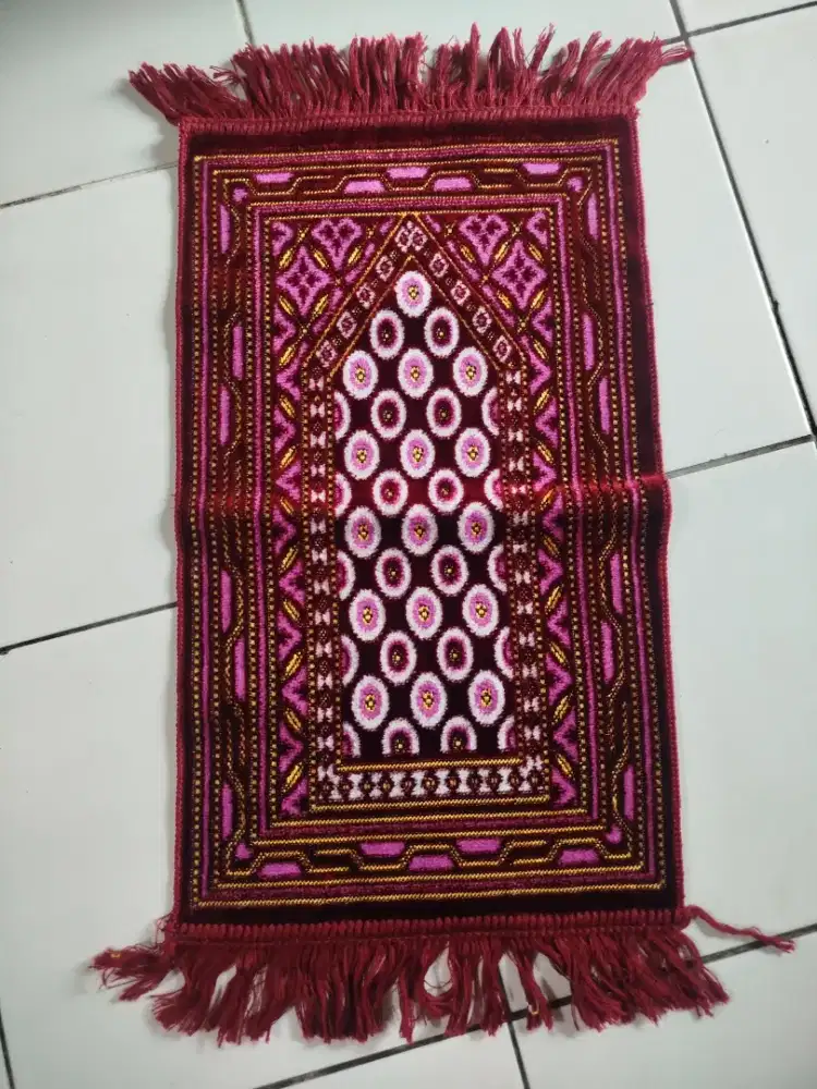 Sajadah Anak Warna Maroon
