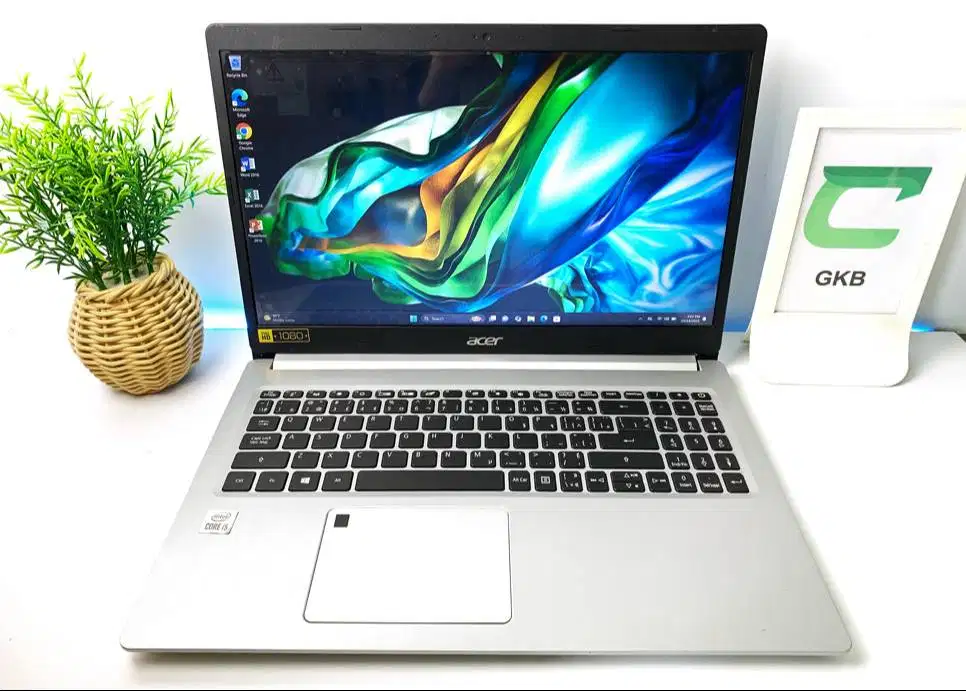 Laptop Acer core i5 Generasi baru Layar Full HD IPS bodi cover alumini