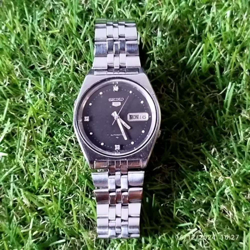 Jam tangan vintage