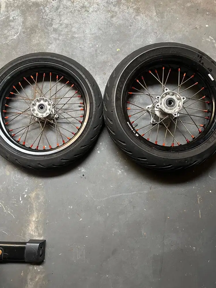 Jual Sepaket Ban Supermoto