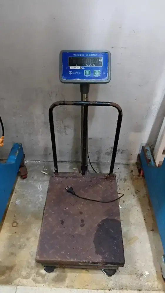 Jual Timbangan Digital second kondisi bagus.
