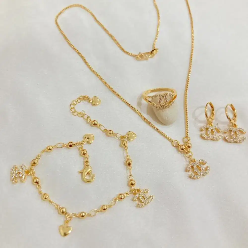 Dibeli Perhiasan Bandung