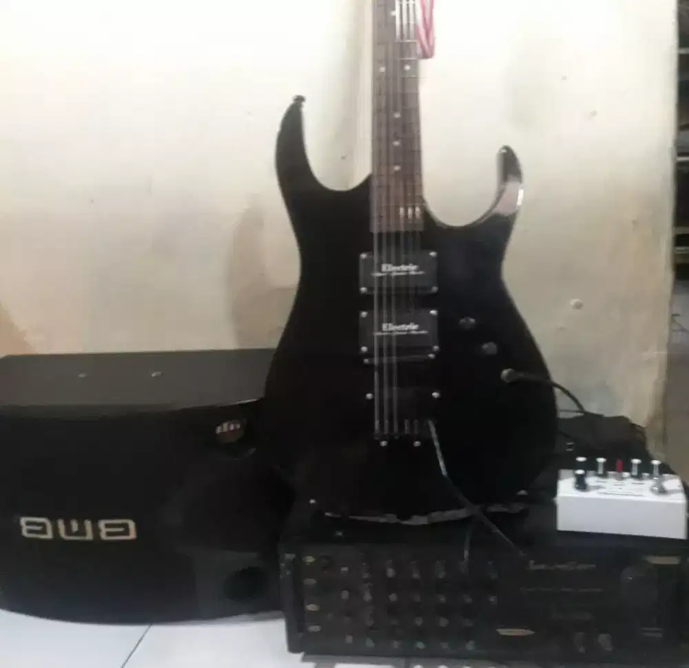 Gitar listrik power amply lengkap
