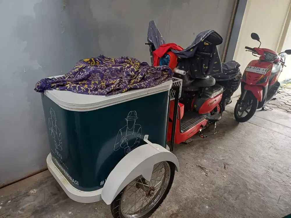 Dijual Gerobak Kopi kekinian (sepeda listrik)