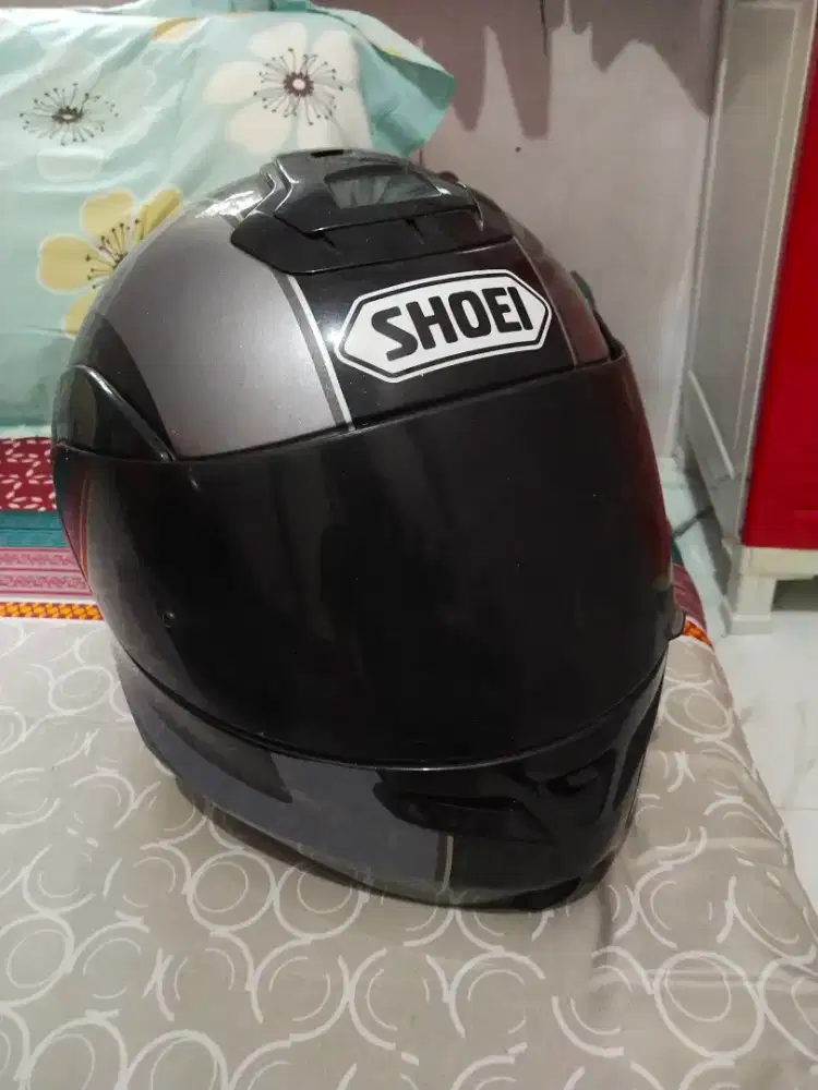 Jual 2helm shoei dan Nolan