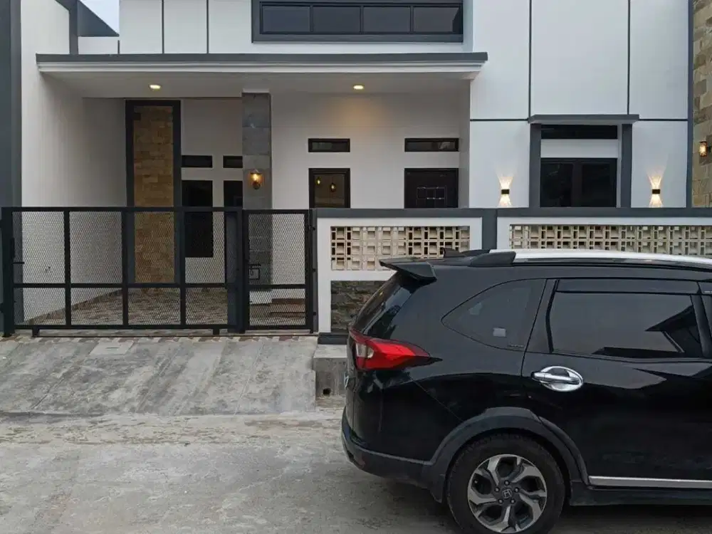 Dijual Rumah  Strategis Cantik di Titian Indah Kota Bekas