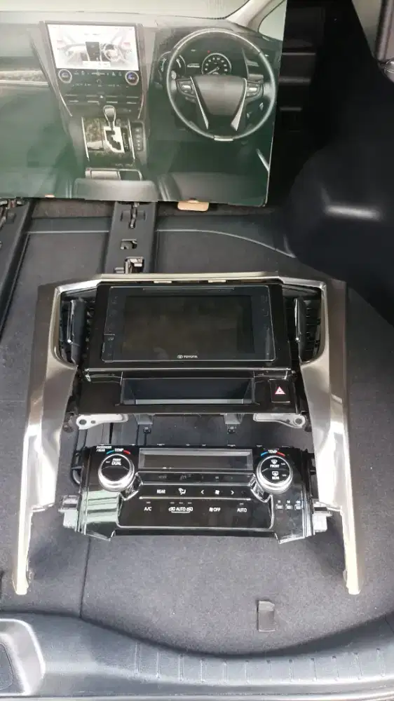 Head Unit Toyota Alphard 2017