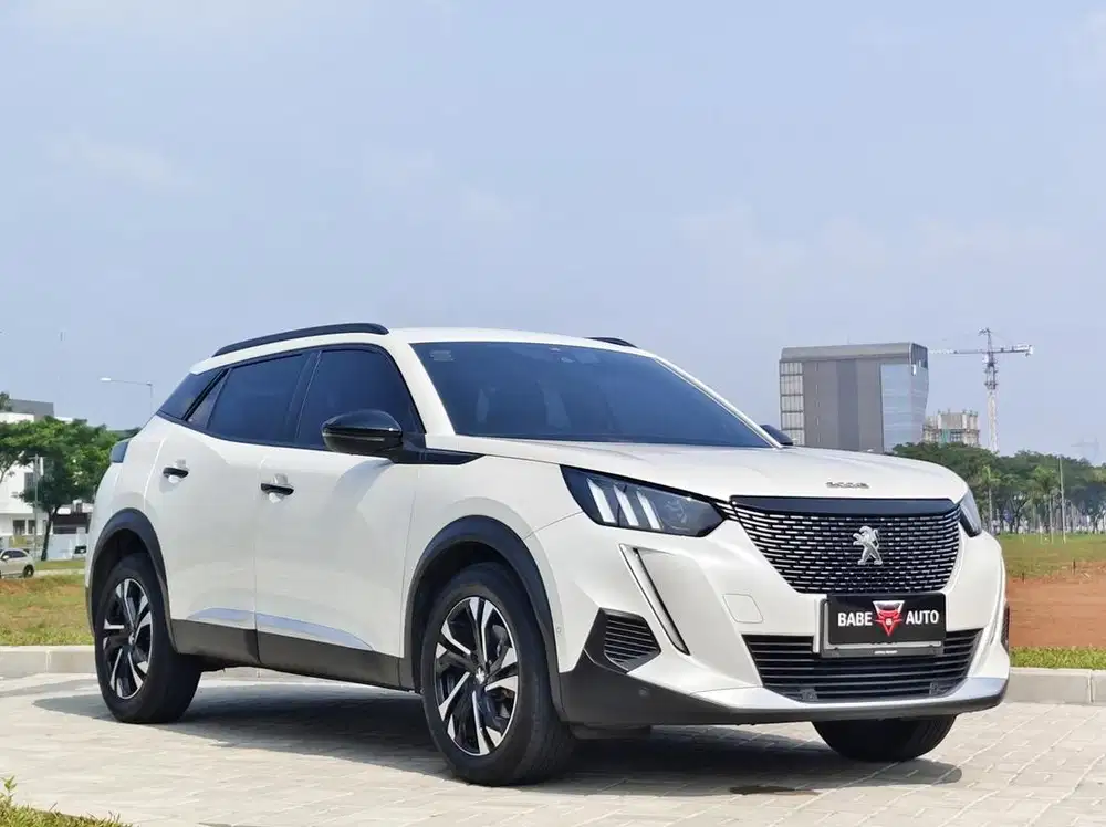 Peugeot 2008 Allure plus 1.2 T 2022