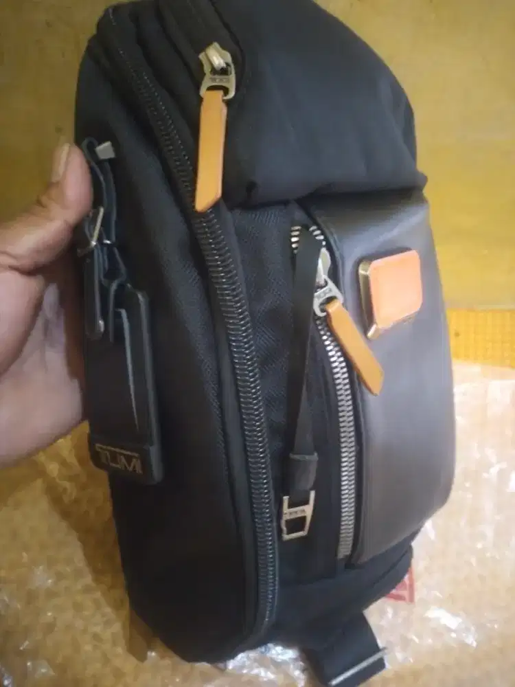 Slempang backpack TUMI alpha bravo
