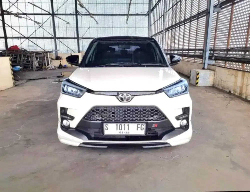 RAIZE GR SPORT 2022 TWO TONE