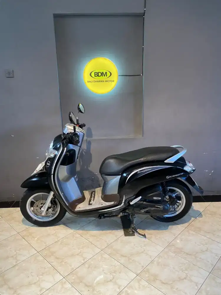 Dp 500 Scoopy fi thn. 2018 cash./kredit Bali dharma motor