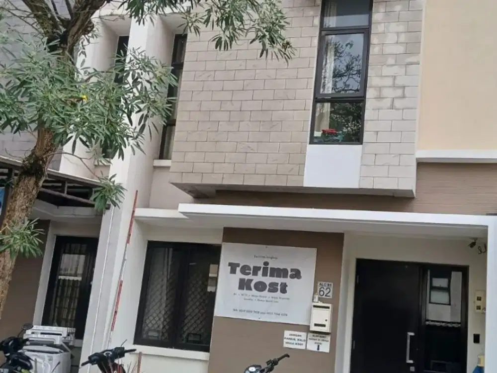 Investasi Menarik! Rumah Kost Alloggio Barat 8 Kamar SHM - Summarecon Serpong