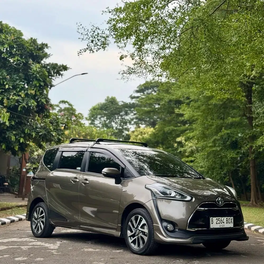 Toyota Sienta Q AT Th 2017 Km 55rb