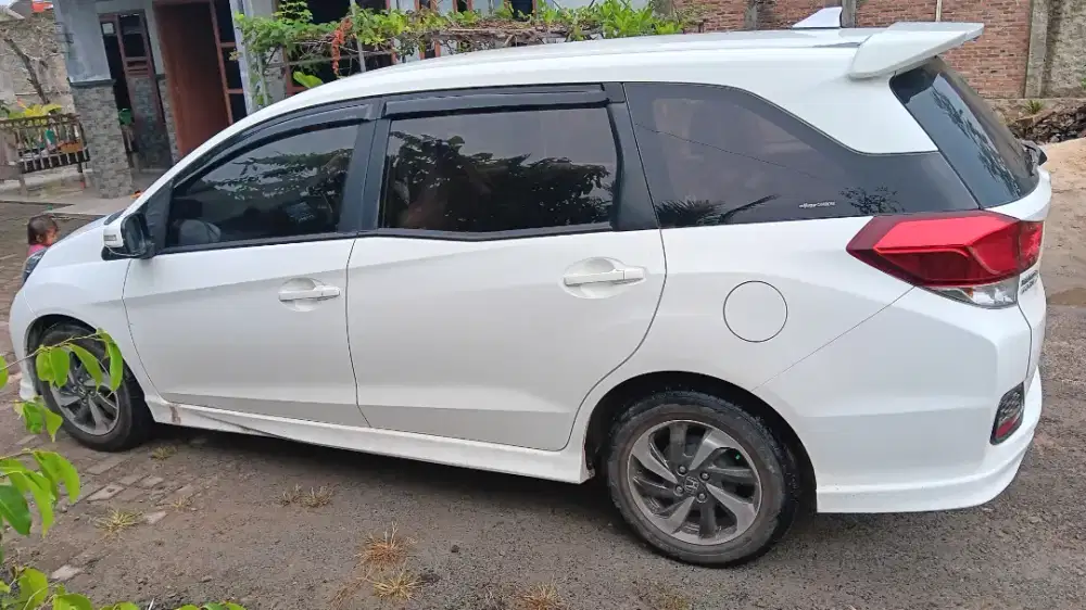 Honda Mobilio 2014 type e MT
