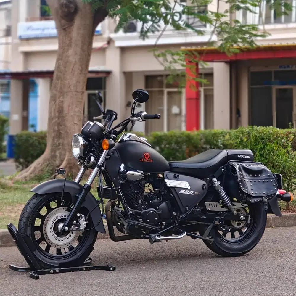 BENELLI MOTOBI 200 EFI BLACK 2019 KM 2K PAJAK PANJANG FULL MULUS