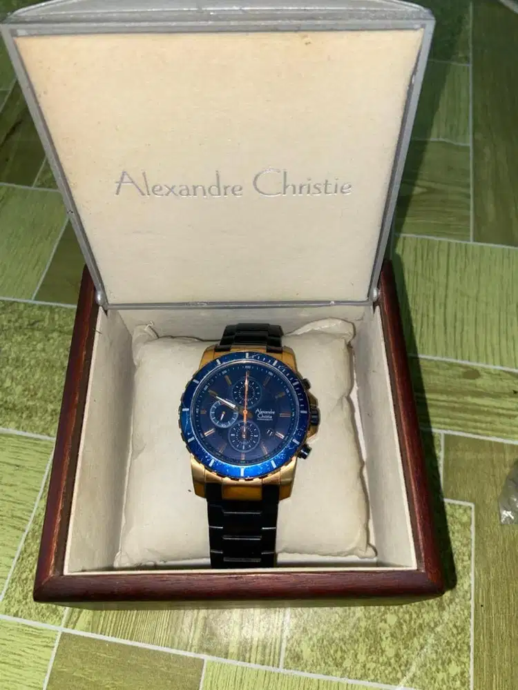 Jam tangan pria alexandre christie navy