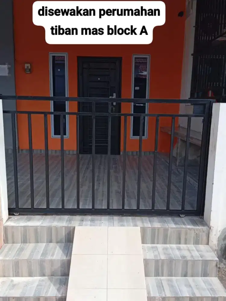Disewakan perumahan Tiban mas residen