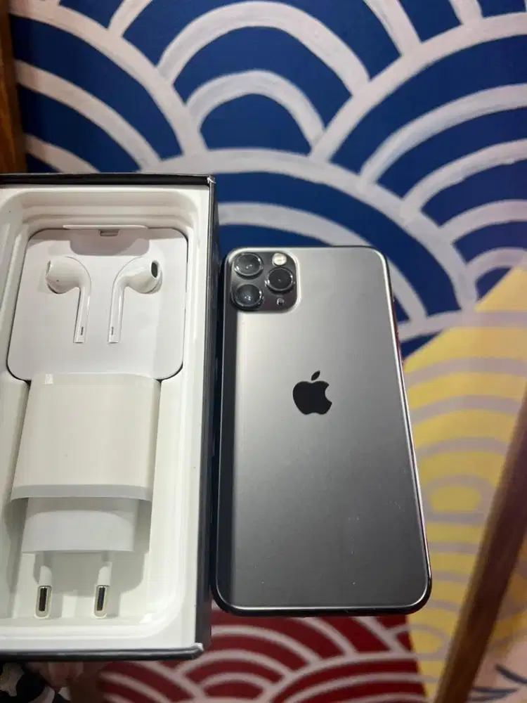 iphone 11 pro 256gb bersih baru masih