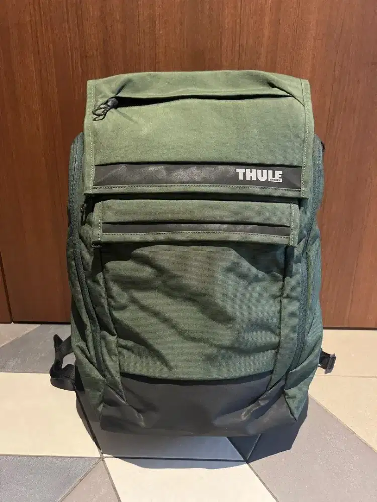 Thule Paramount Laptop Bag Backpack Tas
