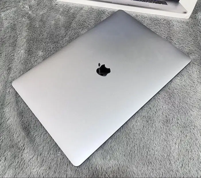 Jual Mackbook Pro 2019 16 Inch SSD 1 TB