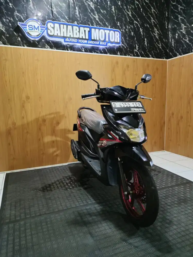 HONDA BEAT FI ECO TH 2018 TERMURAH SIAP PAKAI