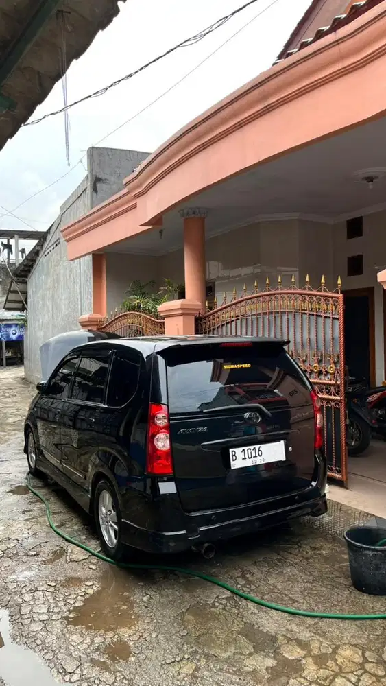 Toyota Avanza 2010 Bensin