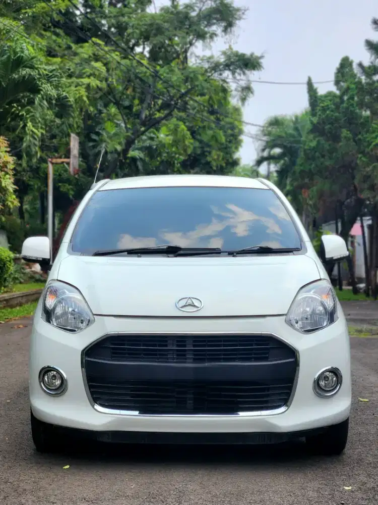 Daihatsu Ayla X 1.0 AT 2014 Perfect Condt