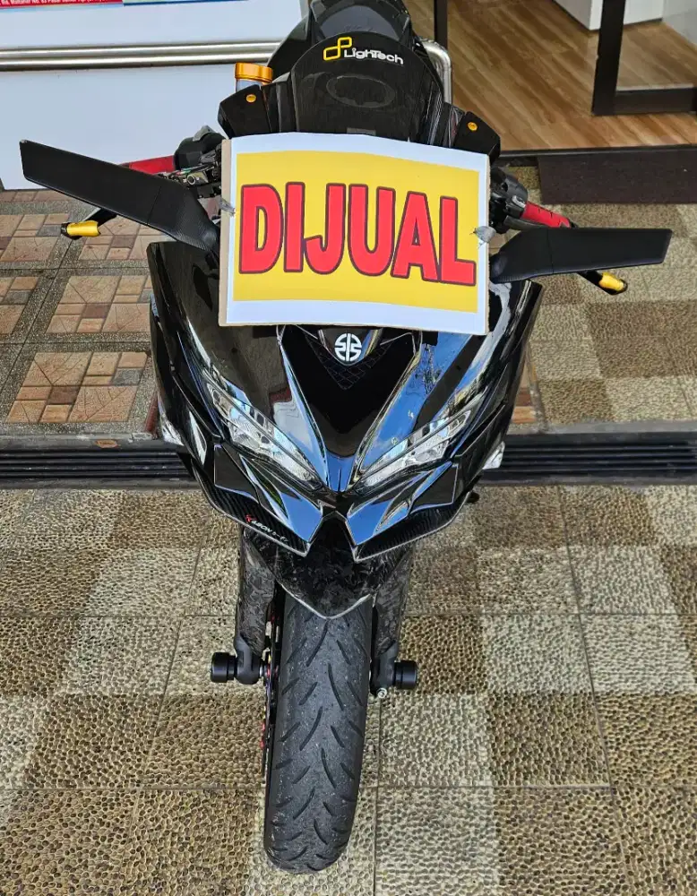 For Sale Kawasaki ZX-25R Non Abs Hitam 2022 Bisa Nego