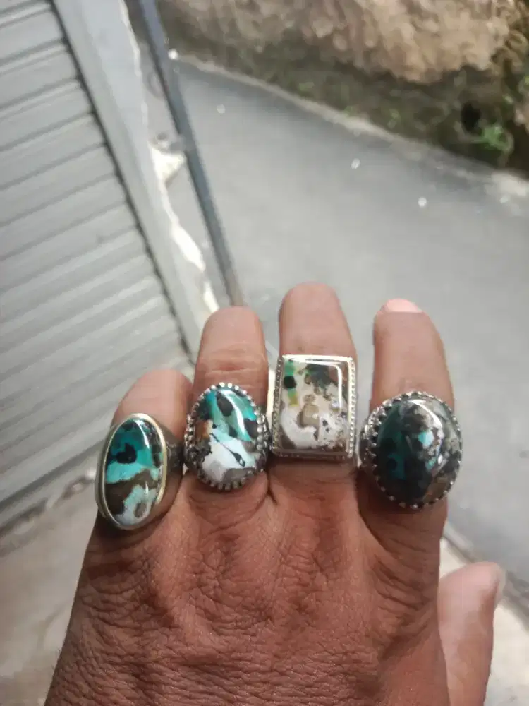 Bacan doko albino motif